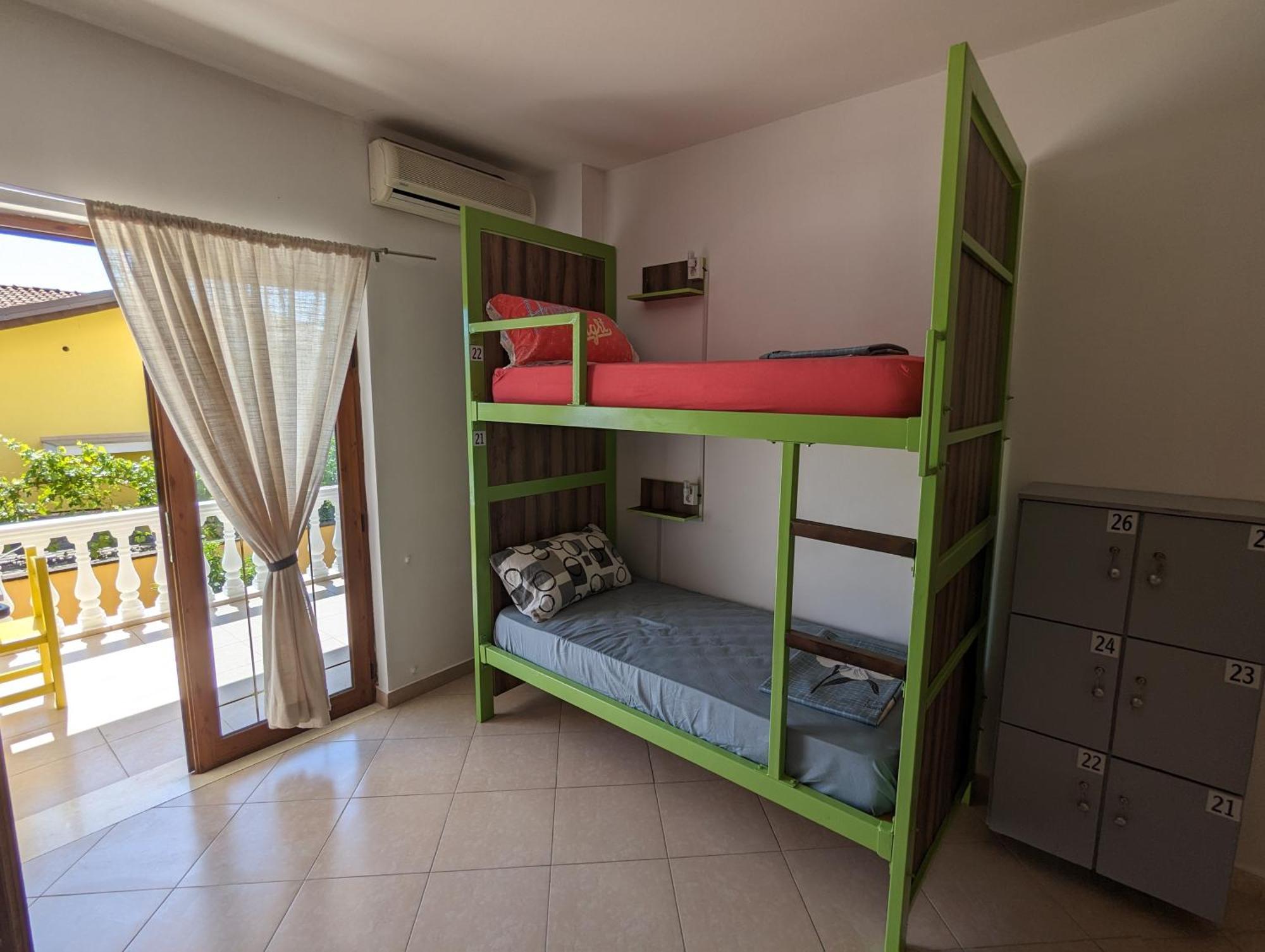 Tias Hostel Szkodra Zewnętrze zdjęcie