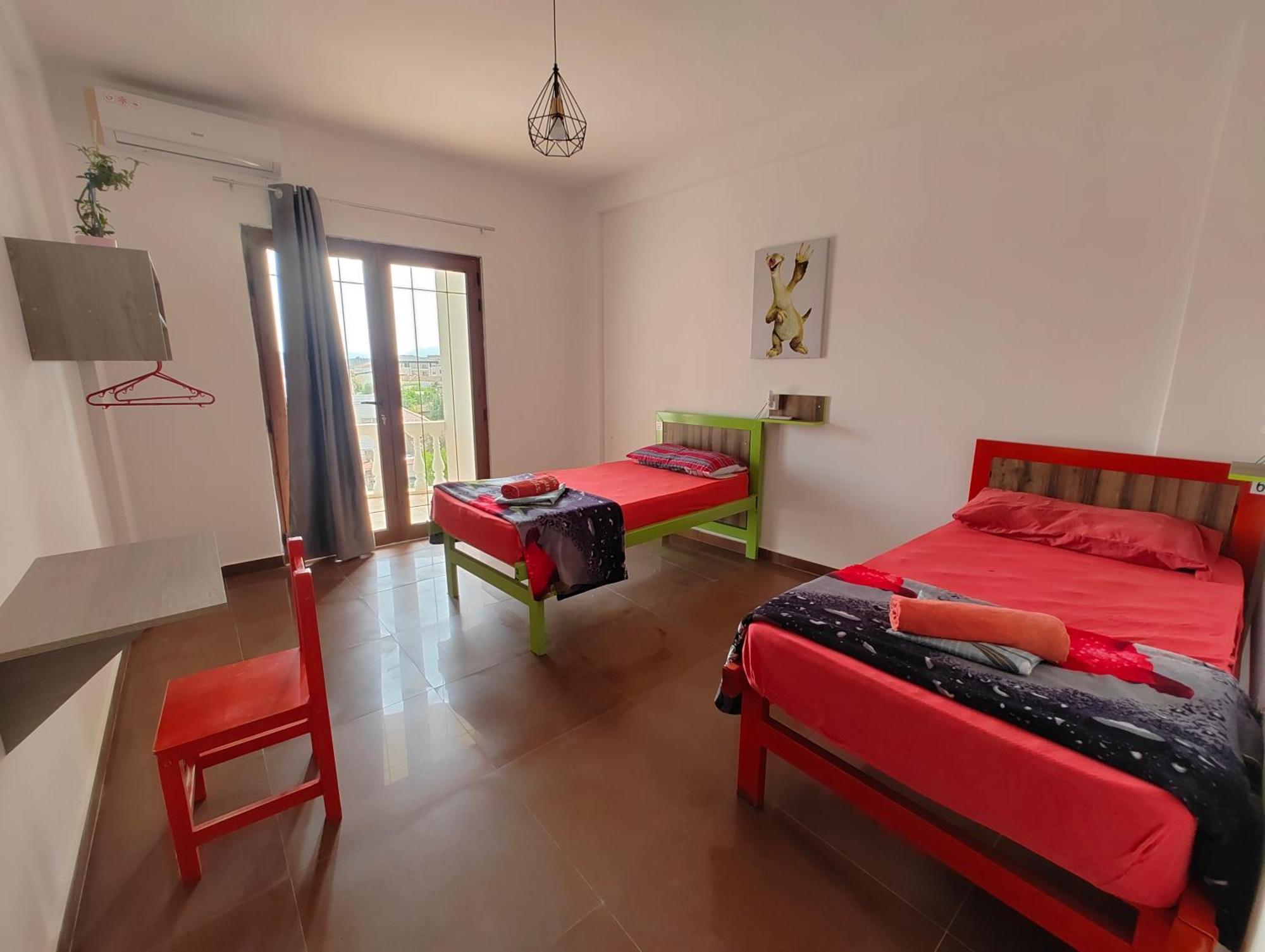 Tias Hostel Szkodra Zewnętrze zdjęcie