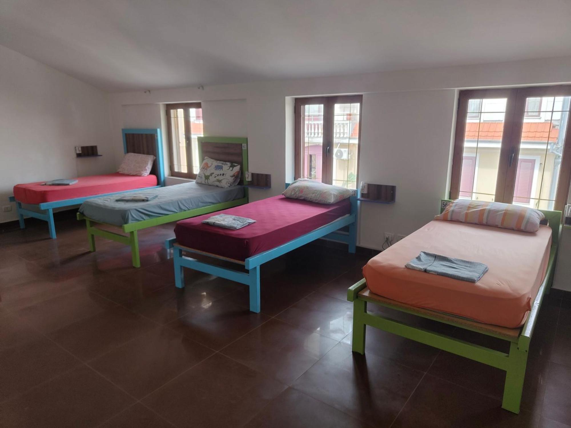 Tias Hostel Szkodra Zewnętrze zdjęcie
