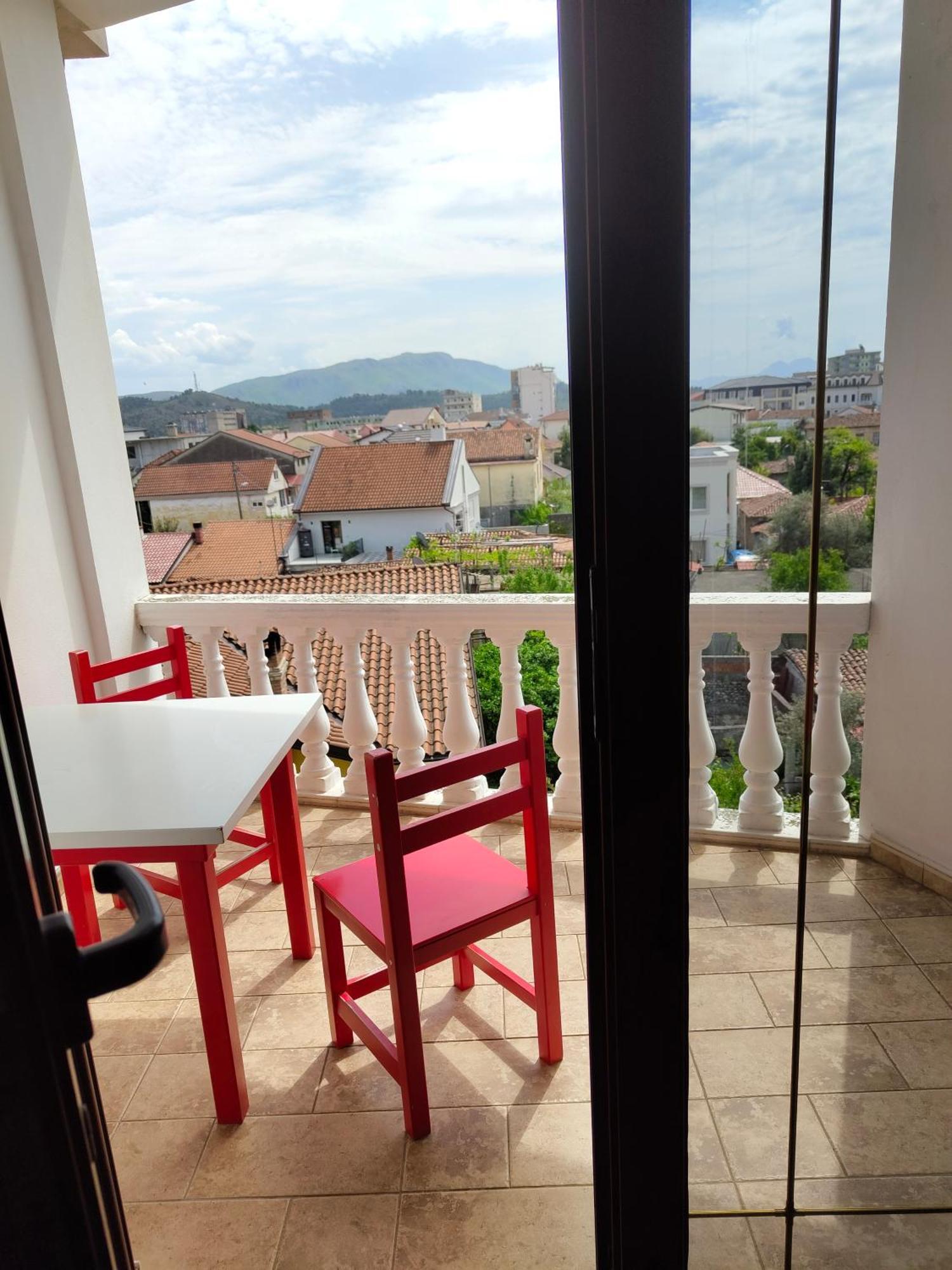 Tias Hostel Szkodra Zewnętrze zdjęcie